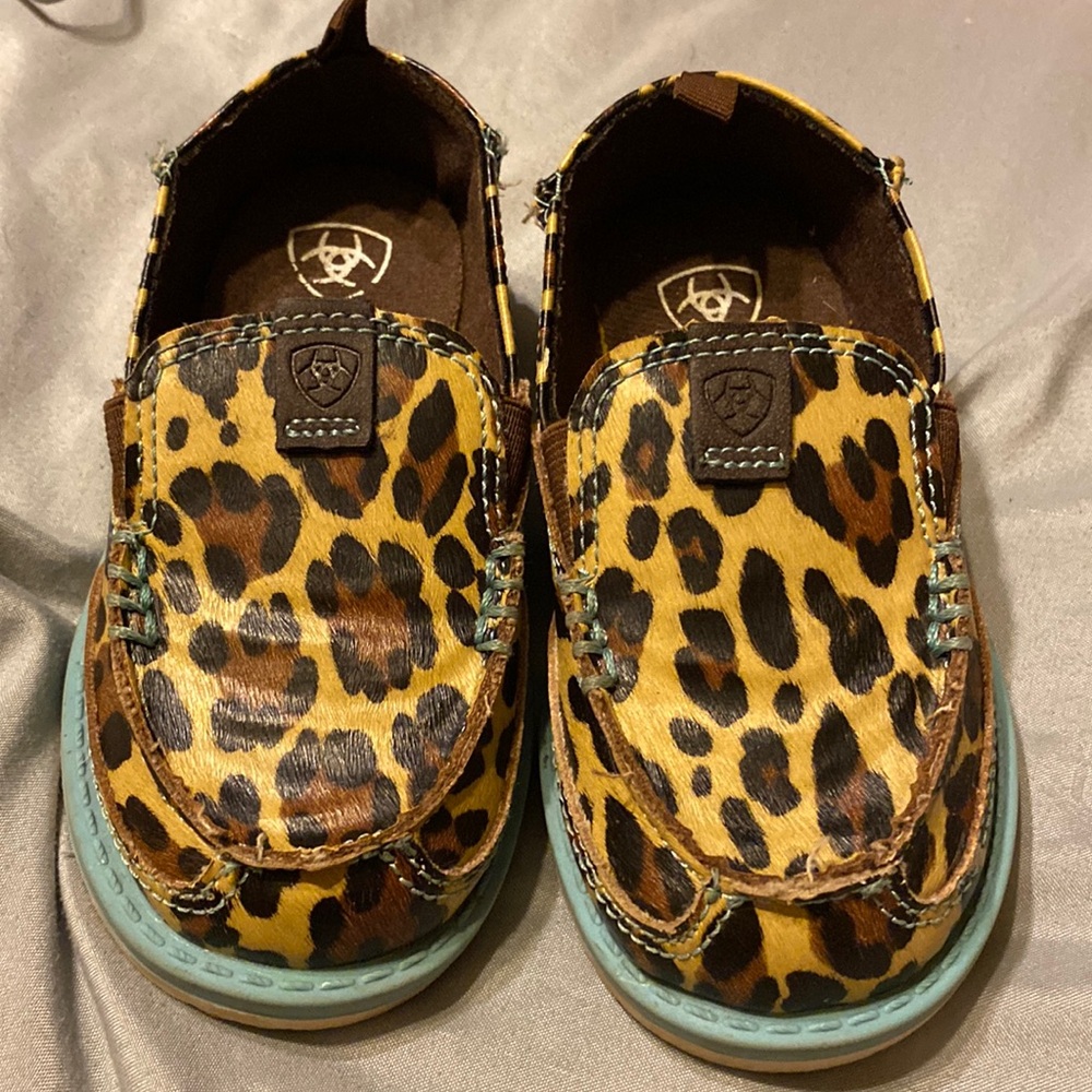 Ariat shoes